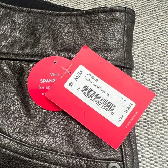 Leather Like ankle skinny pants - Picture 8 of 9